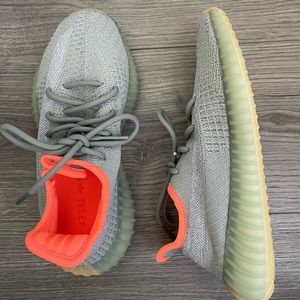 New Yeezys Boost 350 V2 - Desert Sage